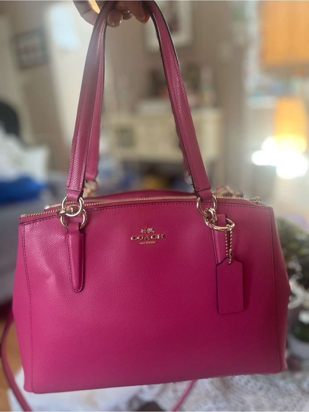 Coach Hot Pink Leather Shoulder Bag with Gold Hardware - Picture 5 of 5